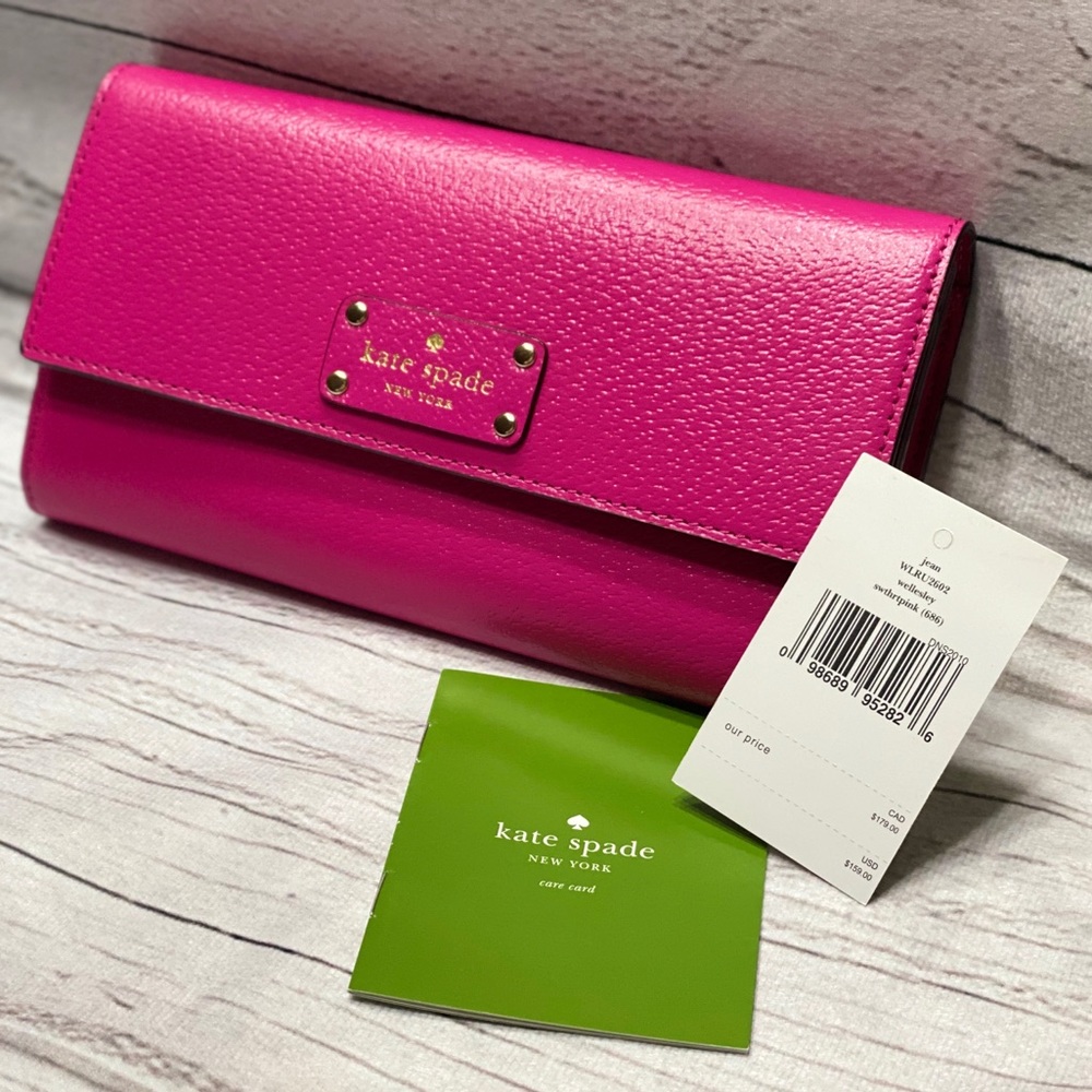 Kate Spade ♠️ New York Wallet